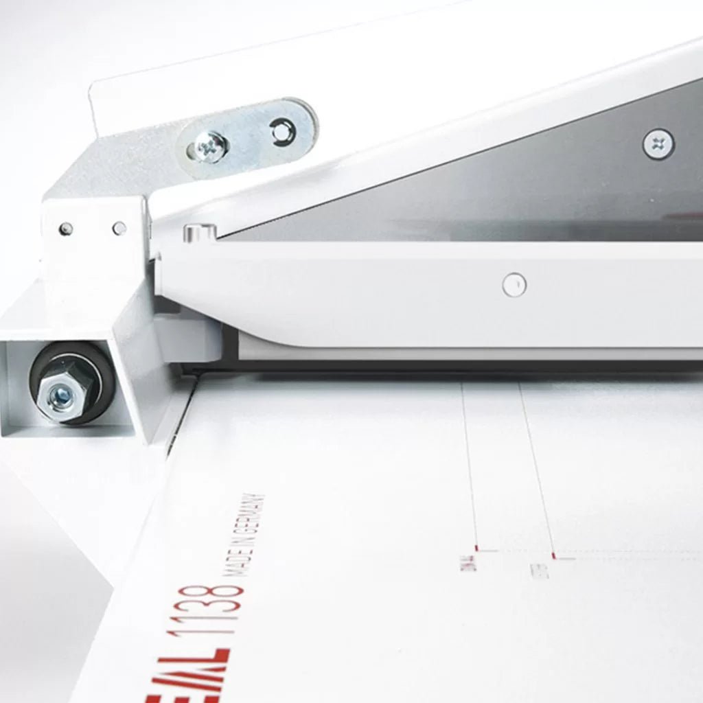 MBM Triumph 1038 Tabletop Trimmer - Updated Model 1138